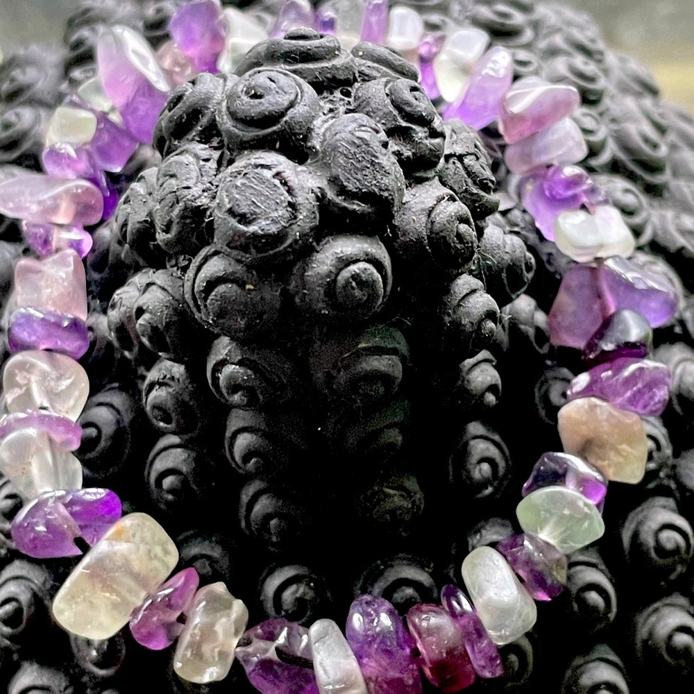 Amethyst and clear quartz gemstone bracelet